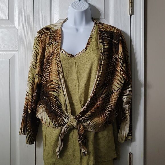 Paradiso 4 pc  beaded outfit  cropped pants and 3 various matching shirts  Sz XL - Picture 9 of 13